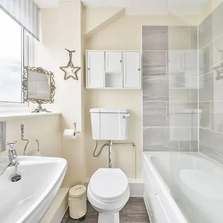 Wykeham Coach House Holiday home *